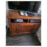 TV Stand 32 x 42 x 20"  electronics not included