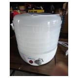 Ambiano food dehydrator appears to be new