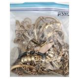 Q Ziploc bag all gold tone jewelry 1lb 11oz
