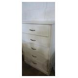 5 drawer white dresser unbranded 31x18x46in