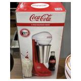Unopened Coca-Cola 2-speed milkshake maker