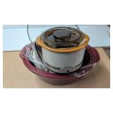 Three crockpots including two Rival crock-ettes