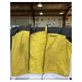 Yamaha Windbreaker (Some stains) size Reg XL