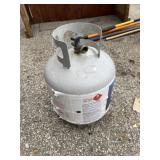 20 lb propane tank