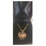 Gold tone heart shape necklace for daughter