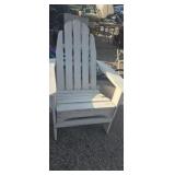 Wooden outdoor lounge chair
