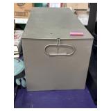 LeFebure metal storage box 21.5' x 10' x 10'