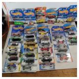 35 hot wheel amd matchbox cars in package