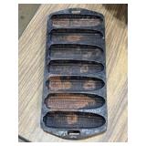 Cast iron cornbread pan