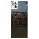 Queen size head and foot board (no rails)
