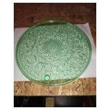 Vintage 1930's uranium glass green