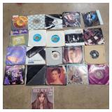(21) 45 records Julie Newton, loverboy, Sheena