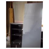 Counter Top & Shelfs