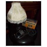 Vtg GE Iron & Victorian Table Lamp