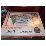 Retro Magnetic Doll House