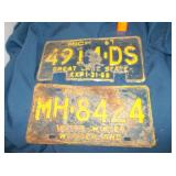 Vintage 1967 MI License Plates