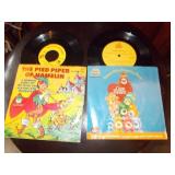 Vtg Pied Piper & Care Bear 45 Records