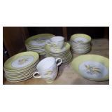 Vtg Autumn Gold Pattern China