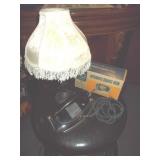 Vtg GE Iron & Victorian Table Lamp