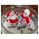 Retro Mr & Mrs Clause in Glass Jar