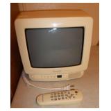 Retro Panasonic Cable Ready Retro TV w/ Remote