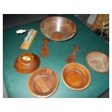 Black Wanut Salad Bowl Set & Cracker