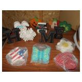 Wooden Holiday Home Decor