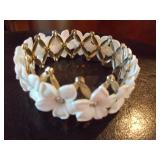 Another Vtg Ponytail Holder