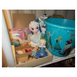 Disney Frozen Bucket, Puzzle & Figures+