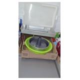 Bakeware, Strainer & Cake Pan Covers