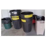 32 Gall Garbage Bins+