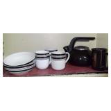 Blk Tea Kettle, 2 Bowls & 4 Mugs