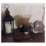 Yard Snail, Batt op Lantern & Electric Table Light