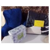Queen /duvet Set, Soft Fleece Comforter, Pillow