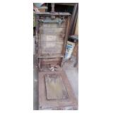 antique Howe