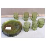 Anchor Hocking Soreno avocado Green Snack Set