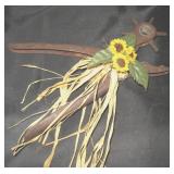 Vtg Metal Hole Punch w/ sunflower Decor