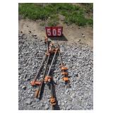 Pipe Clamps Lots