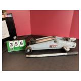 Campion 2 1/4 Floor Jack