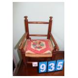 Vintage Wicker Chair Small