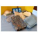 Table Cloth/ Placemats