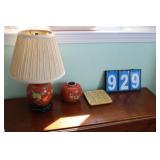 Table Decor One Lamp, One Pot