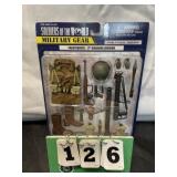 NIB 2002 Soldiers of the World Mil Gear US Army 17