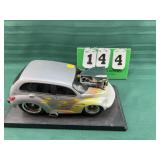 Muscle Machines Diecast Model Car