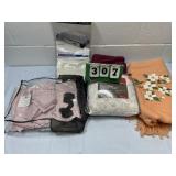 Blankets & Tablecloths
