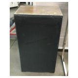 Vtg Speaker unmarked, 26in tall