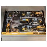 NIB X Strap Standard 4 Ratchet Tie-Down Set.