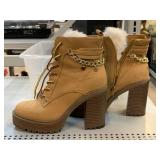 GBG boot heels. Size 7.5 W
