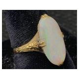 14k Gold Ring W/opal, Tw 3.6g, Sz 5