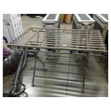 Metal outdoor patio side table, 19x31x20in